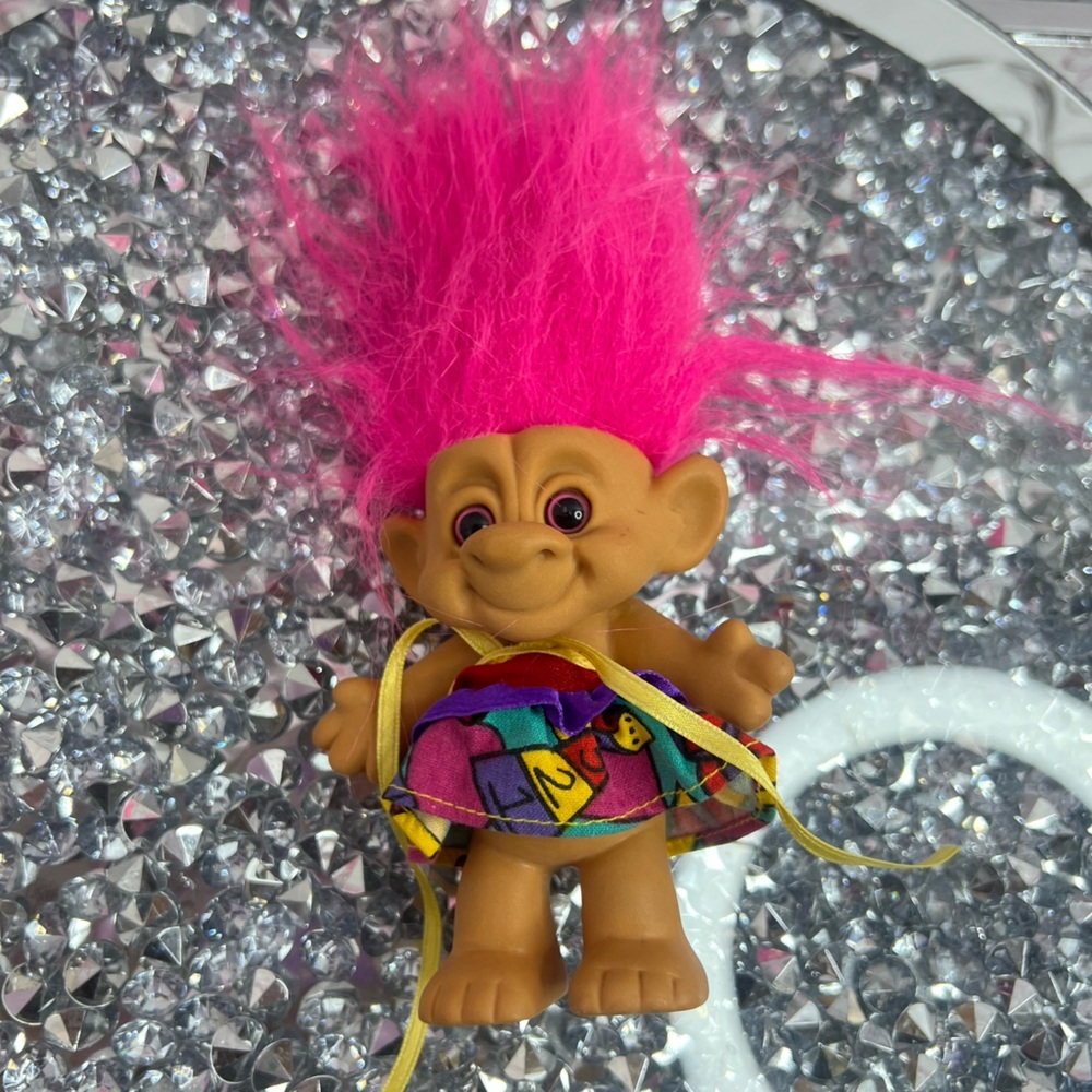 Russ troll Vintage Pink-Haired Troll Doll with Colorful Outfit